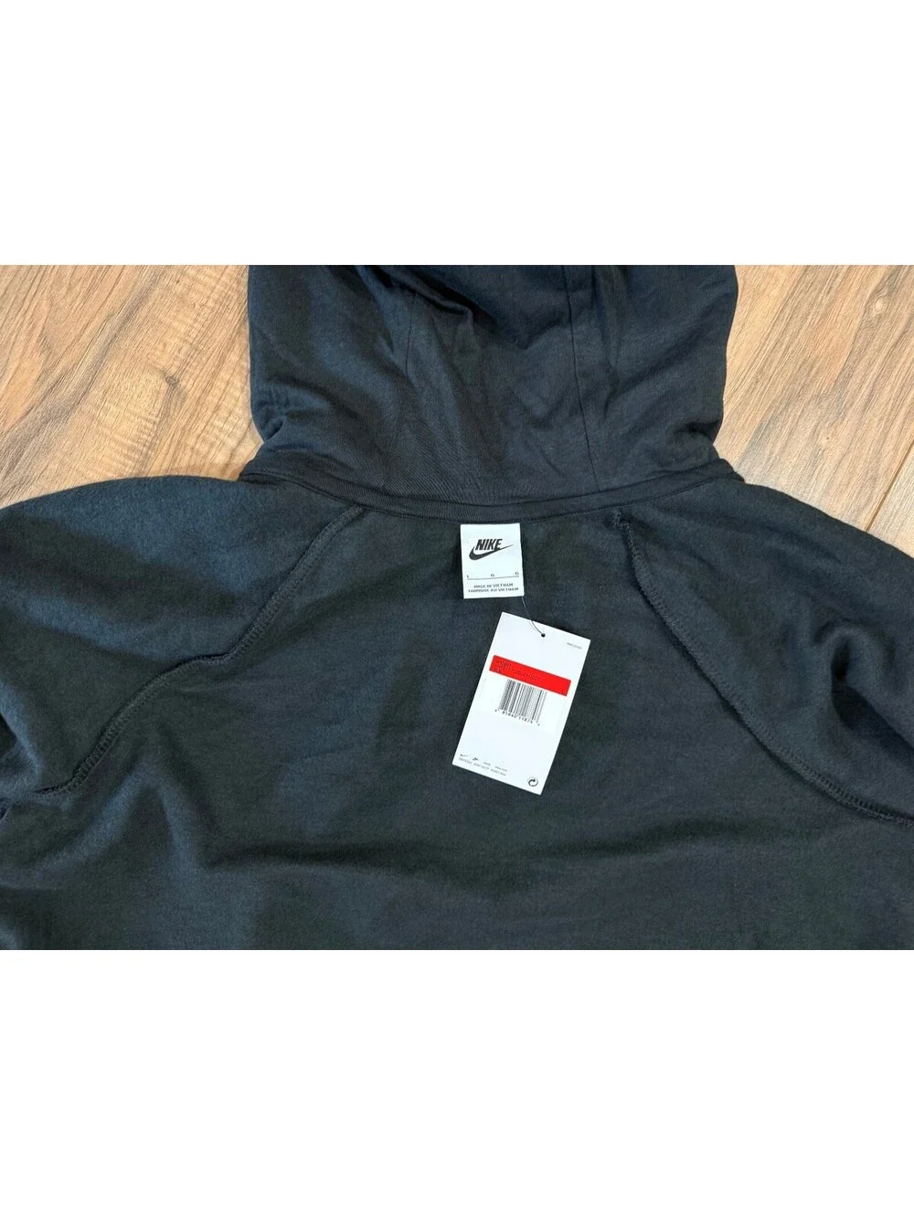 Nike new tags